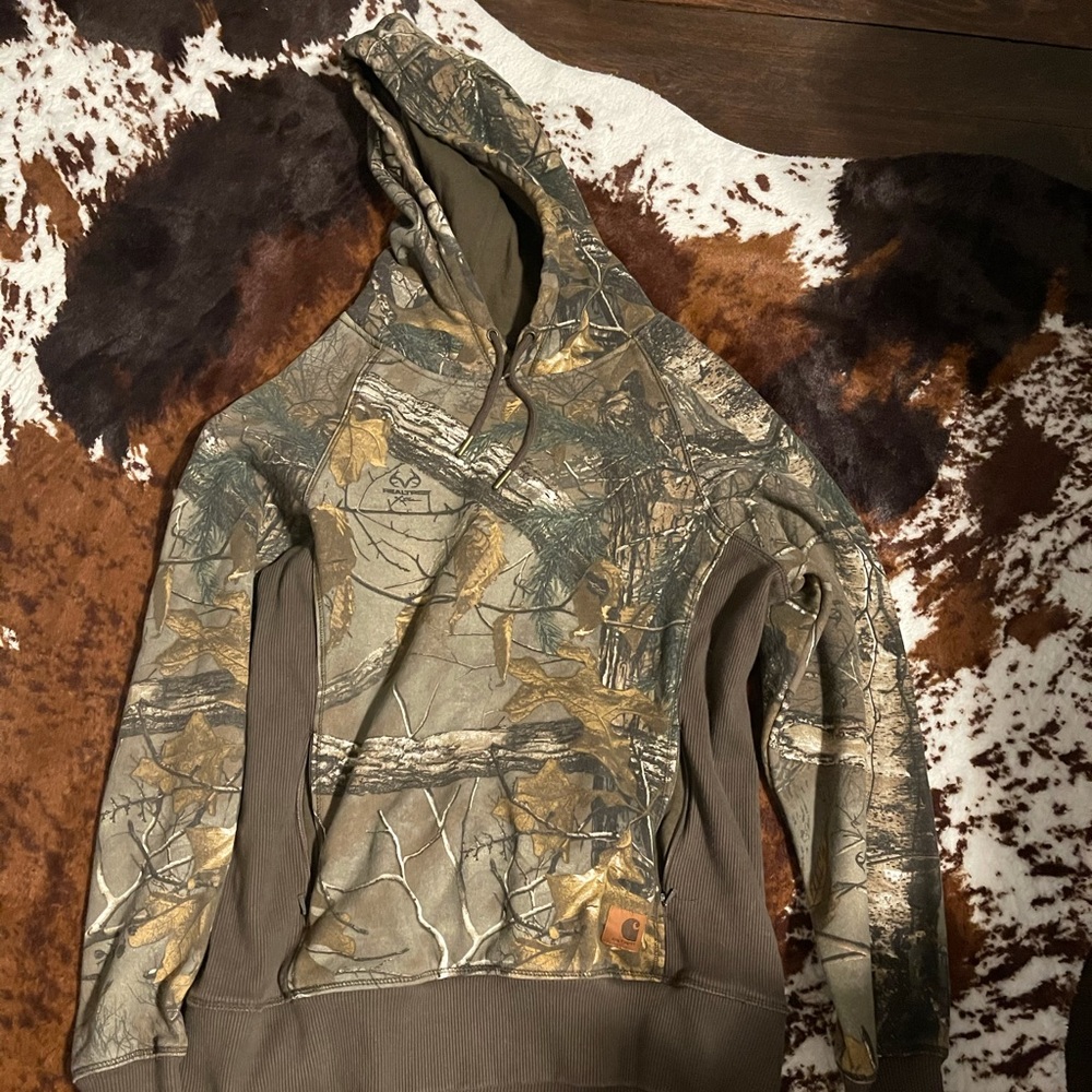 Carhartt hoodie